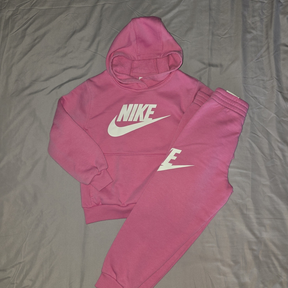 Nike Kids Pink Sweatpants & Hoodie Set